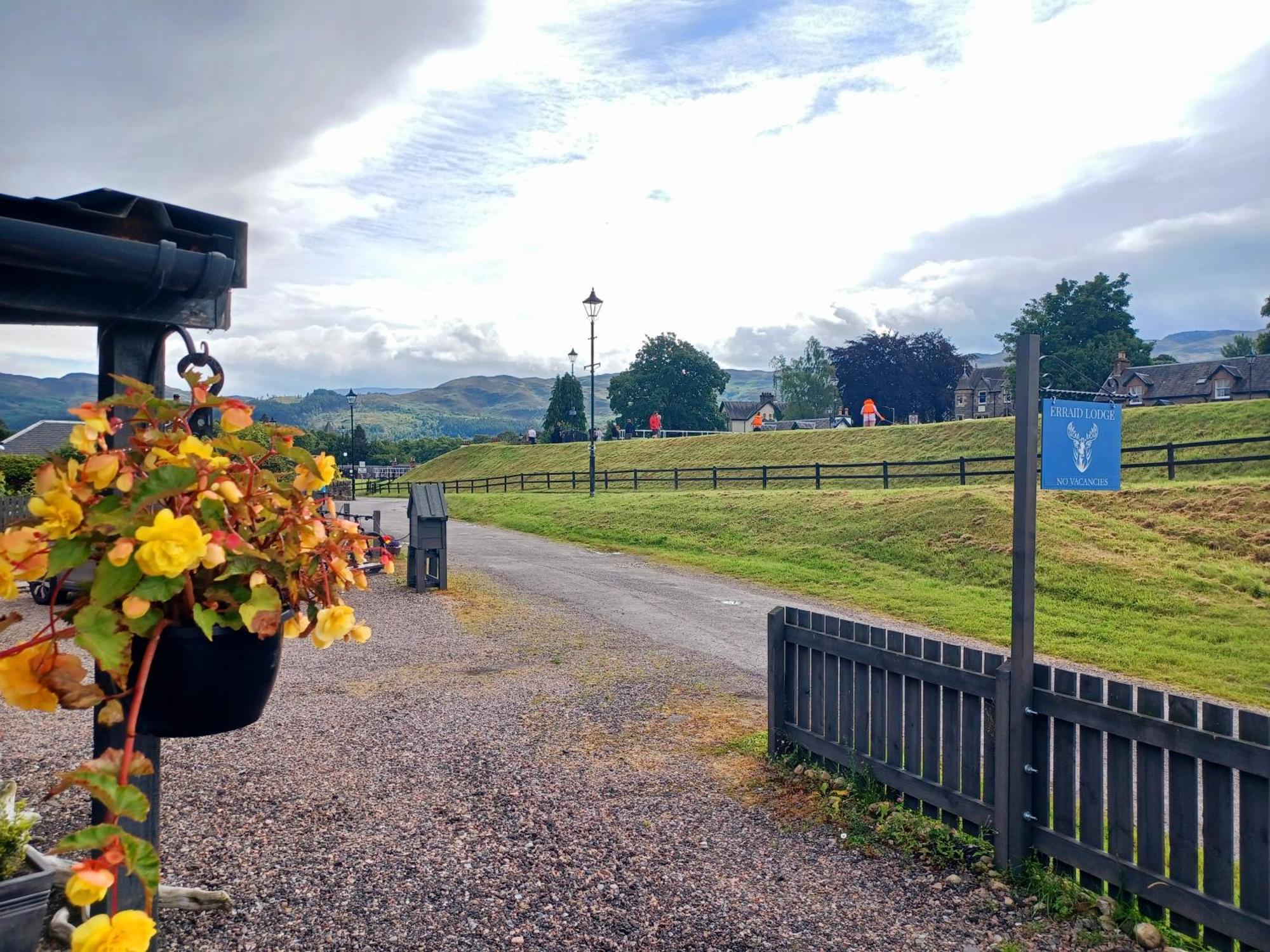 Erraid Lodge Fort Augustus Exterior photo